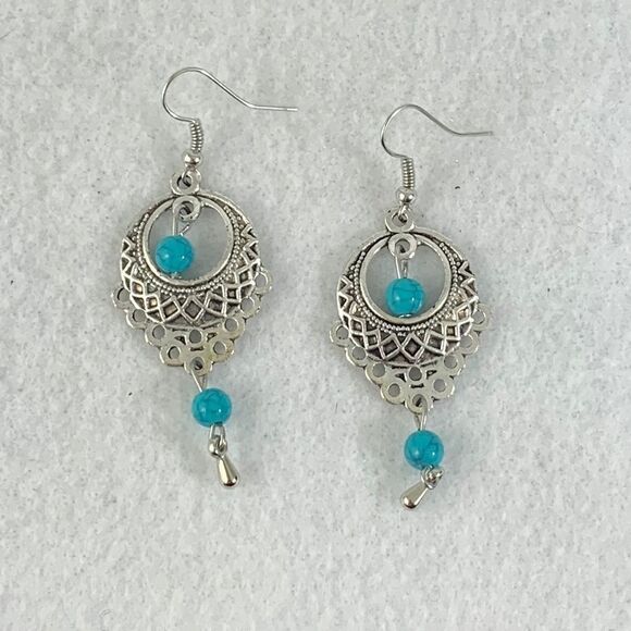 Circle filigree fishhook earrings - Picture 1 of 3